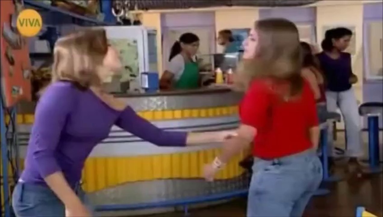 Júlia e Taíssa saem no tapa (3) - Malhação 2002