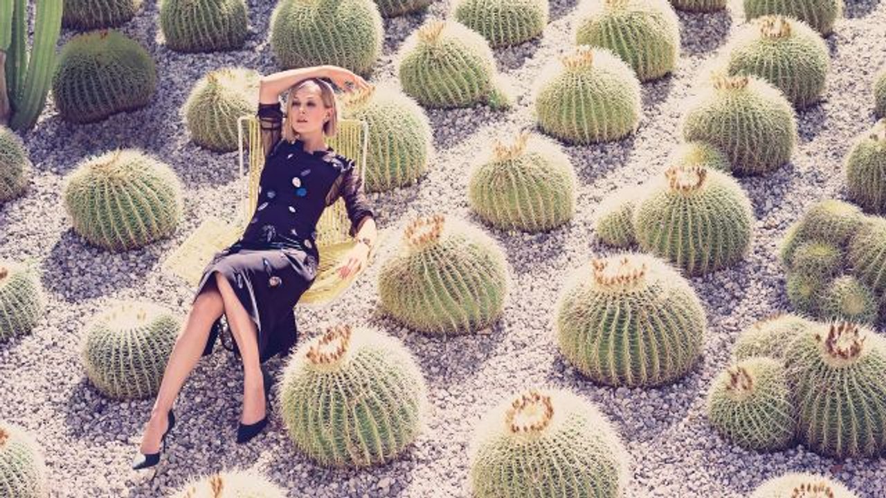 Glamour Cover Shoots - Gone Girl’s Rosamund Pike Shares Her List of Things She Wishes Were Gone Forever