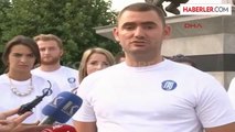 Dha Dış Haber ? Kosova Başbakanlık Binası Önünde Işid Bayrağı Yaktılar