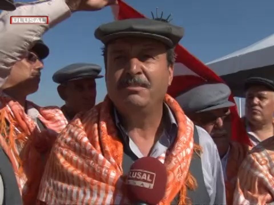 IZMIR PROTESTO