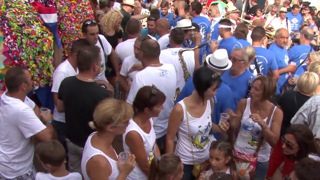 2014 - Bessan - Danse De L'ane (samedi Première Partie)-1