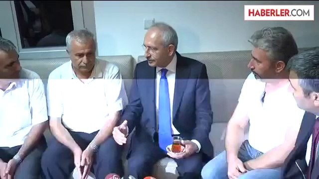 Kılıçdaroğlu, taksicilerle sohbet etti -