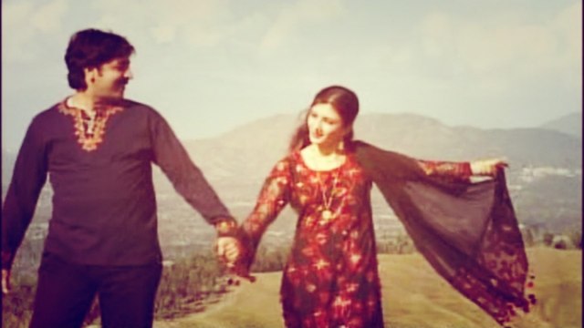 Nazia Iqbal, Javed Fiza - Da Malangay Kachkool Pa Ghara