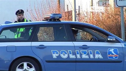 FOLLE INSEGUIMENTO IN A27