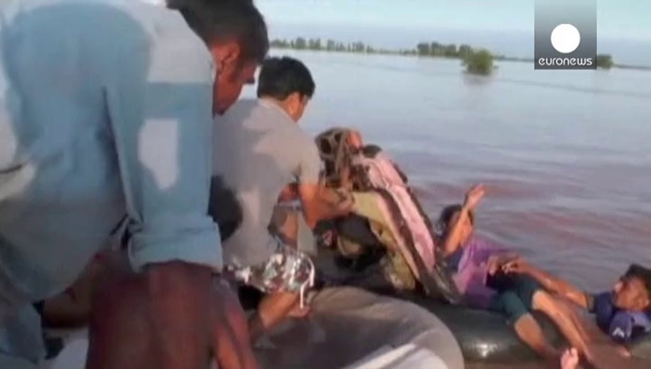 Cachemira hace frente a las peores inundaciones en medio siglo