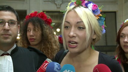9 Femen relaxées après une action à Notre-Dame