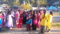 Pakistani Girls Dancing At kalar kahar
