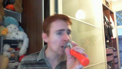 Wiwi égratigne "down on my luck" de Vic Mensa