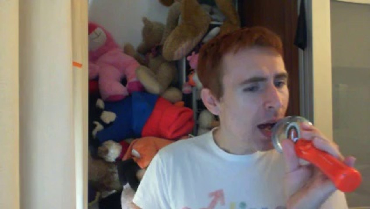 Wiwi égratigne "shosholoza" d'Helmut Lotti