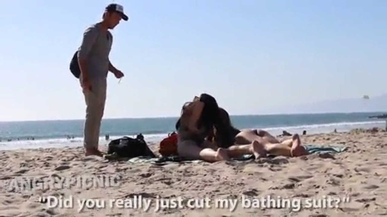 Cutting Bikinis Off Prank (Pranks)