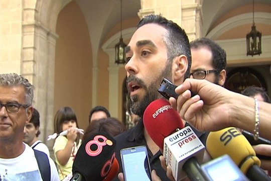 Ganemos pide 10.000 firmas en Sevilla como aval del proyecto