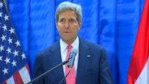 Kerry pledges U.S. support for Iraq ahead of Obama's IS speech