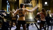 Absueltas las activistas de Femen que se manifestaron en Notre-Dame