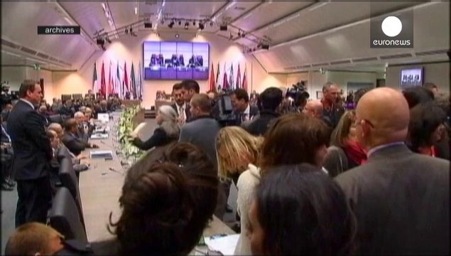 Нефть дешевеет, ОПЕК нервничает