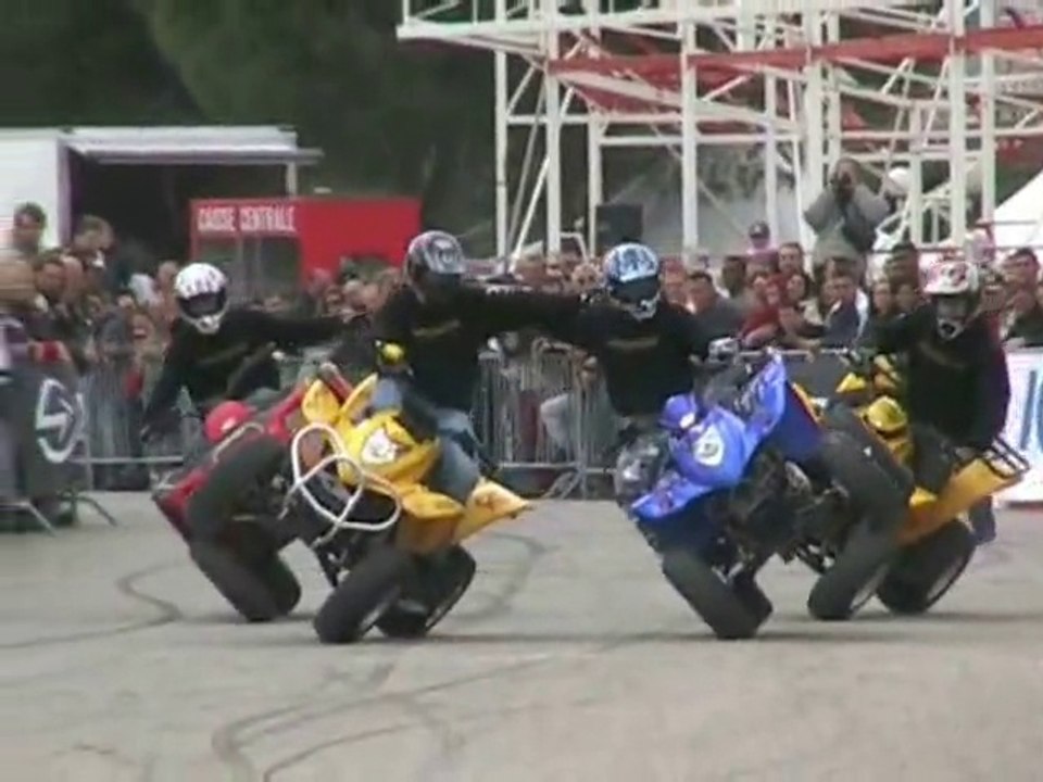 Stuntquad Vintage Inédit  9/15 (Show 1ere Team stuntquad avril 2005)
