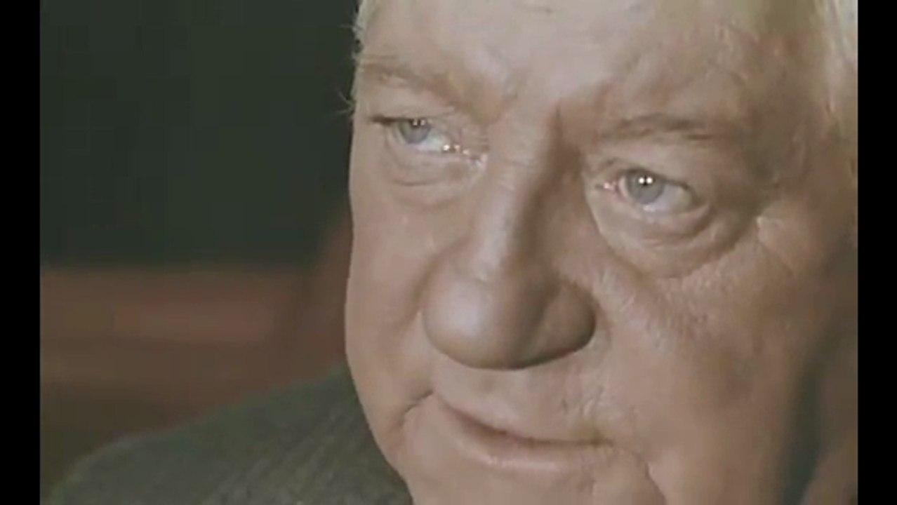 Bande-annonce : Le pacha - VF