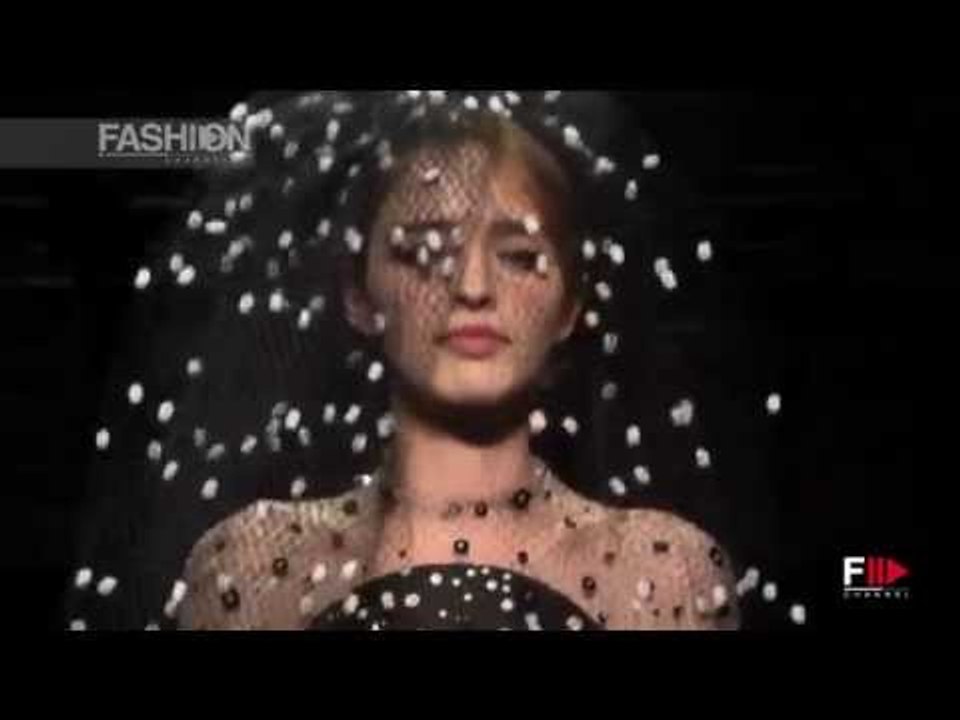 "GIORGIO ARMANI PRIVÉ" Paris Haute Couture Autumn Winter 2014 Full Show HD by Fashion Channel