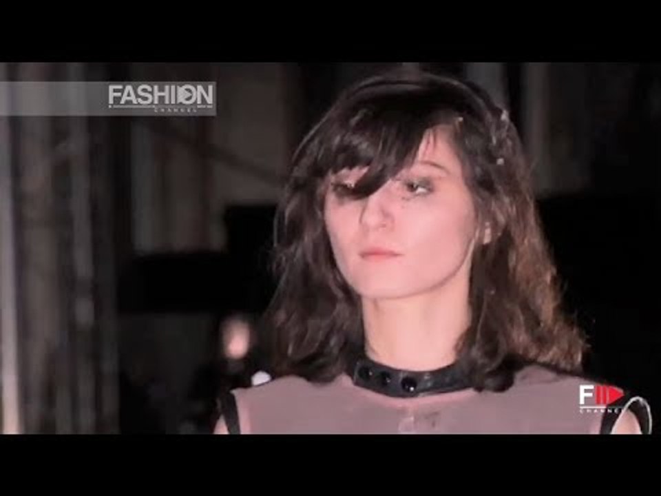 "MAISON MARTIN MARGIELA" Autumn Winter 2011 2012 Paris pret a porter women by Fashion Channel