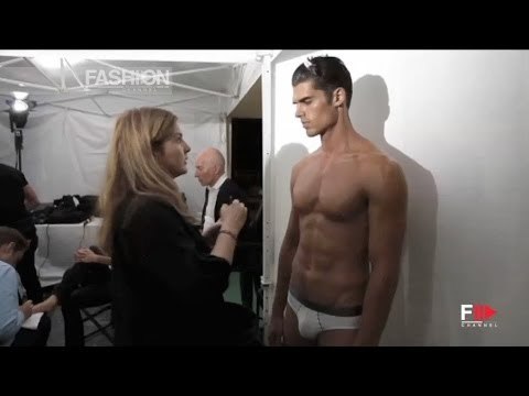 VERSACE EROS PARFUME Backstage by Fashion Channel