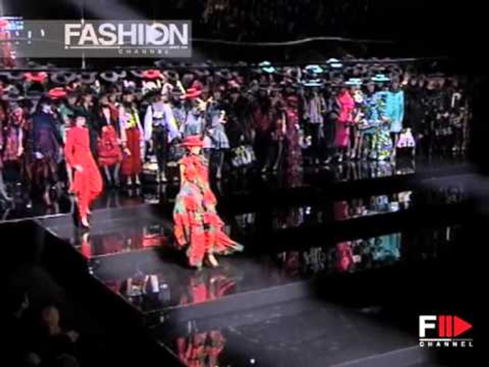 Fashion Show "Kenzo" Autumn Winter 2007 2008 Pret a Porter Paris 4 of 4 by Fashion Channel