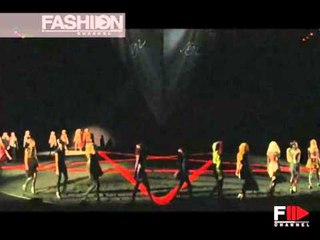 Fashion Show "Alexander McQueen" Autumn Winter 2007 2008 Pret a Porter Paris 4 of 4 by Fashion Chann