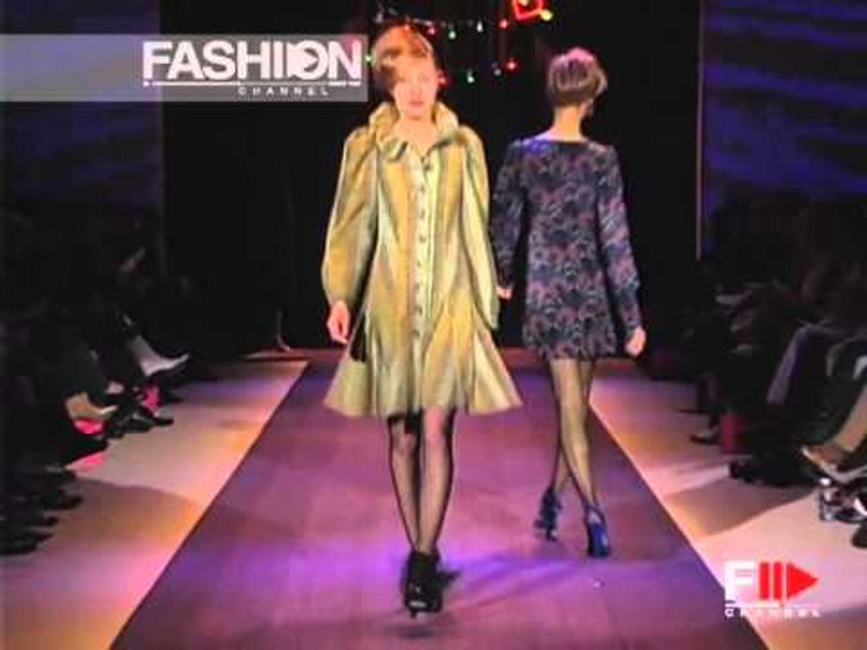 Fashion Show "Betsey Johnson" Autumn Winter 2006/2007 New York 3 of 4 by Fashion Channel