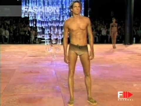 Fashion Show Rosa Cha Spring Summer 2006 New York 2 of 3 by Fashion Channel
