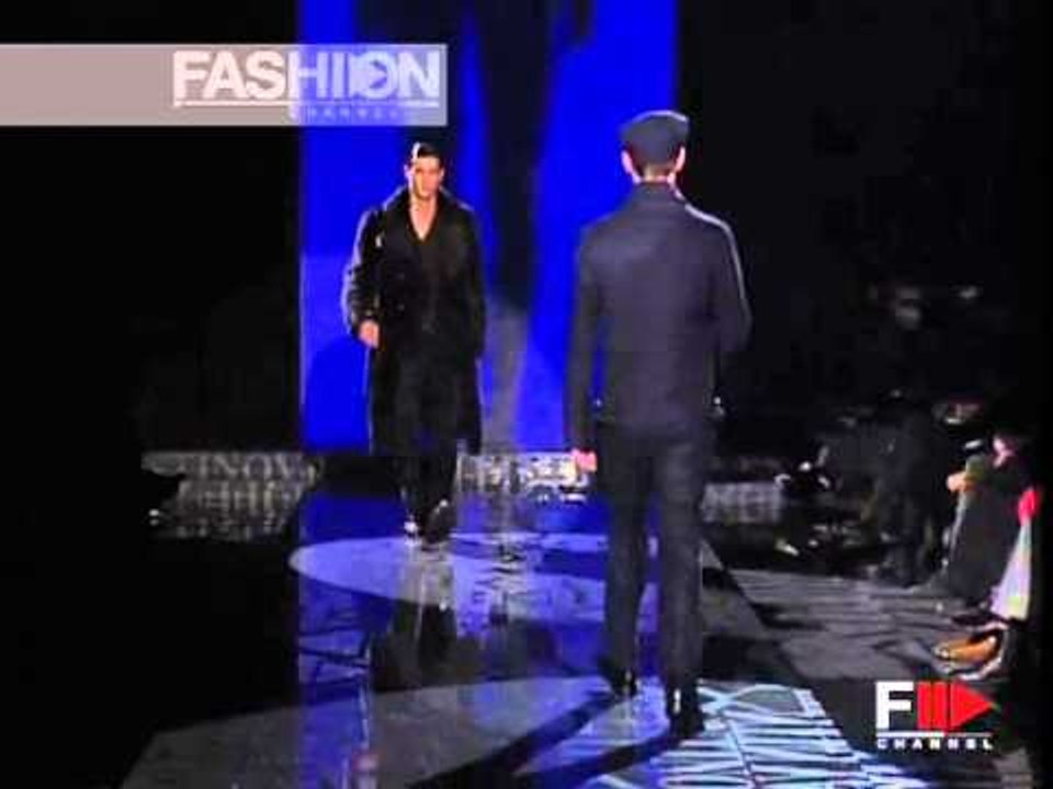 "Valentino" Fashion Show Pret a Porter Men Autumn Winter 2005 2006 Milan 1 of 3