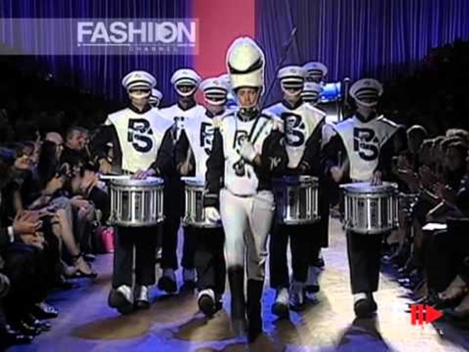 Fashion Show "Marc Jacobs" Spring Summer 2006 New York 1 of 3 by Fashion Channel