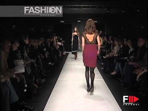 Fashion Show Alessandro Dell'Acqua Pret a Porter Women Autumn Winter 2005 2006 Milan 1 of 2