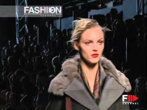 Louis Vuitton Fashion Show Pret a Porter Women Autumn Winter 2005 2006 Paris 2 of 3