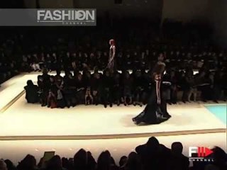 "Gianni Versace" Fashion Show Pret a Porter Women Autumn Winter 2005 2006 Milan 3 of 3