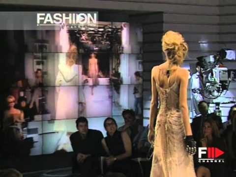 Gattinoni Autumn Winter 2000 2001 Rome 5 of 6 Haute Couture woman by FashionChannel