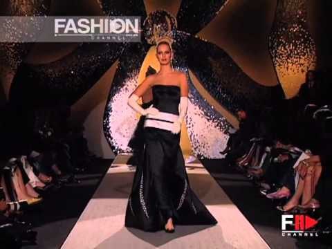 Valentino Autumn Winter 2005 2006 Paris 4 of 4 Haute Couture by FashionChannel