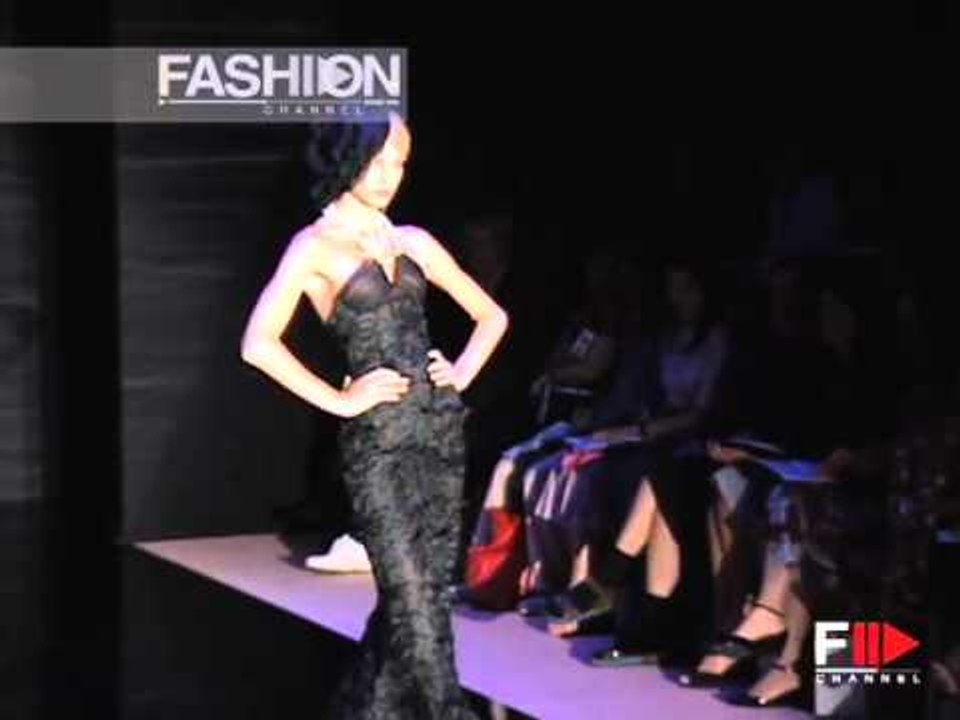 "Armani Privè" Autumn Winter 2005 2006 Paris 3 of 4 Haute Couture by FashionChannel