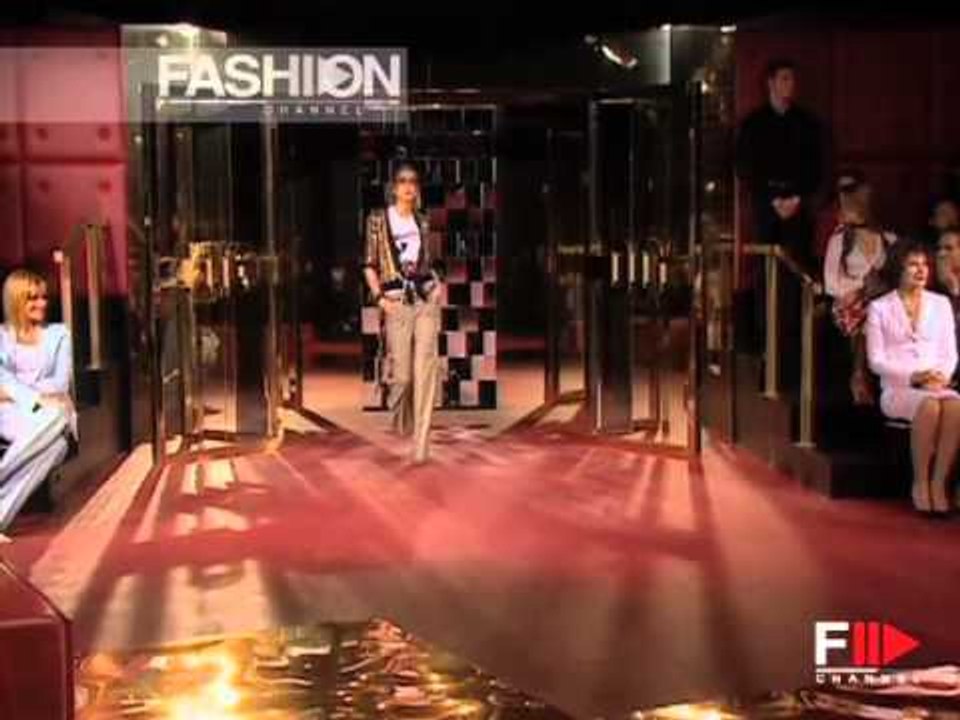 "Dolce&Gabbana" Autumn Winter 2004 2005 Milan 3 of 4 Pret a Porter by FashionChannel