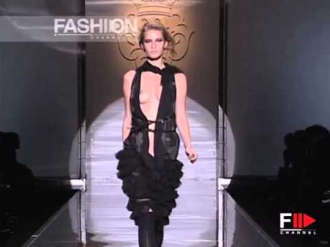 Antonio Berardi Autumn Winter 2004 2005 Paris 3 of 3 Pret a Porter by FashionChannel