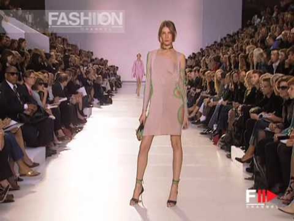 "Chloè" Spring Summer 2004 Paris 2 of 3 Pret a Porter Woman by FashionChannel