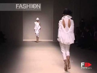 "Tomaso Stefanelli" Spring Summer 2004 Milan 2 of 3 Pret a Porter Woman by FashionChannel