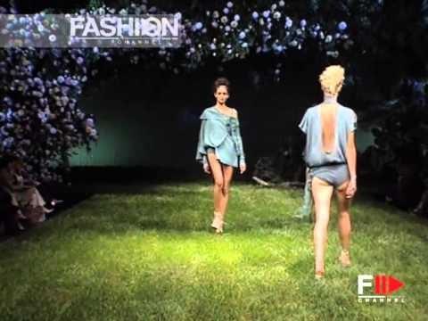 Trend Les Copains Spring Summer 2004 Milan 2 of 3 Pret a Porter Woman by FashionChannel