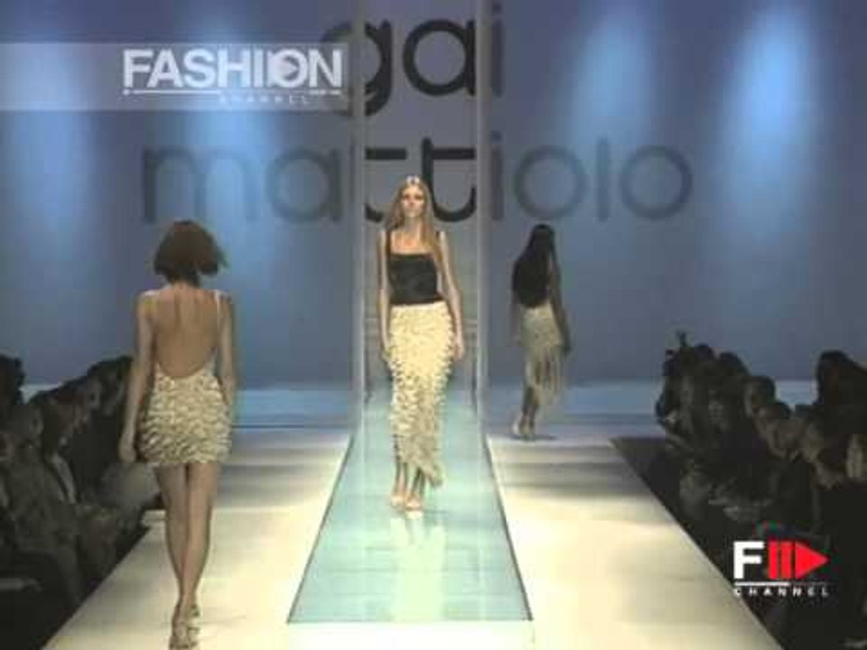 "Gai Mattiolo" Autumn Winter 1999 2000 Milan 1 of 4 pret a porter woman by FashionChannel