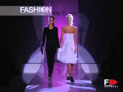 Cerruti Spring Summer 2004 Milan 2 of 3 Pret a Porter Woman by FashionChannel