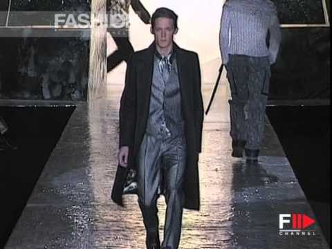 Roberto Cavalli Autumn Winter 2003 2004 Milan 2 of 3 Menswear by FashionChannel