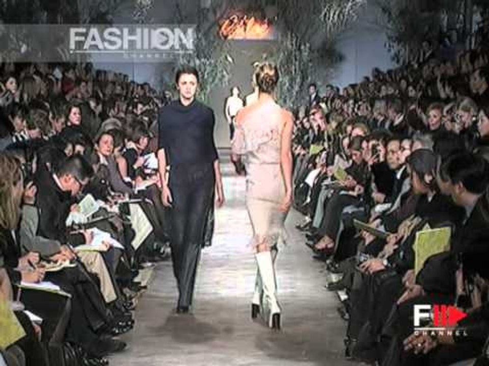 "Chloè" Autumn Winter 1999 2000 Paris 1 of 6 pret a porter woman by FashionChannel