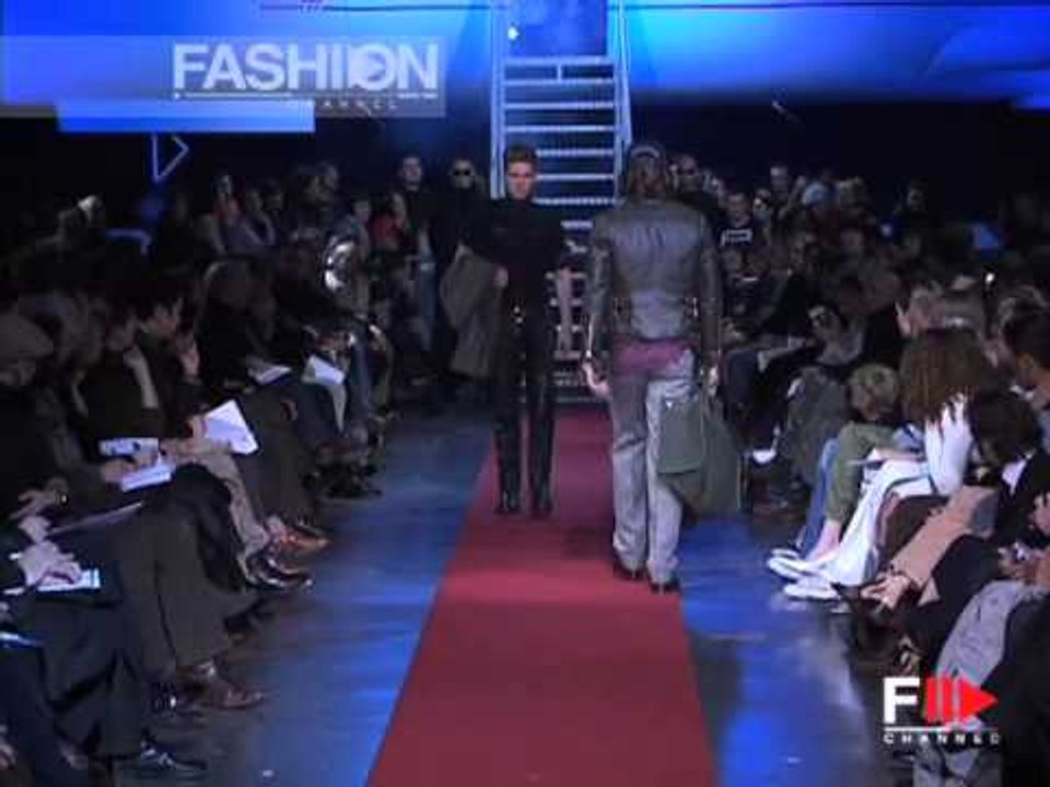 "Dsquared" Autumn Winter 2003 2004 Milan 2 of 3 Menswear by FashionChannel