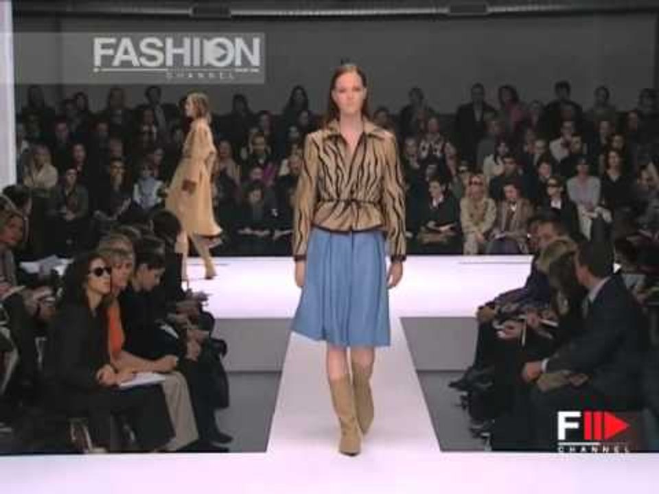 "Alberta Ferretti" Autumn Winter 1999 2000 Milan 1 of 3 pret a porter woman by FashionChannel