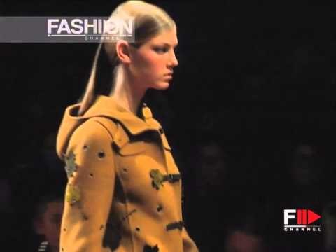 Prada Autumn Winter 1999 2000 Milan 3 of 4 pret a porter woman by FashionChannel