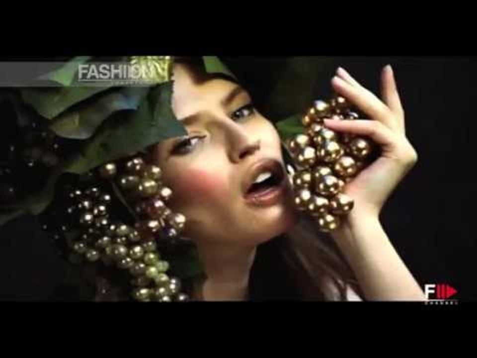 "Pirelli Calendar 2011" The Making Of... Highlights by FashionChannel