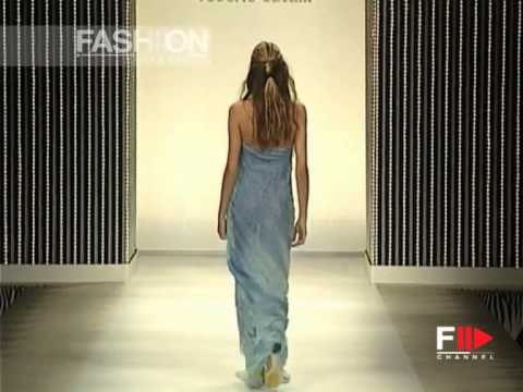 Roberto Cavalli Spring Summer 1999 Milan 4 of 4 pret a porter woman by FashionChannel