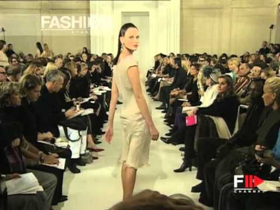 "Valentino" Spring Summer 1999 Paris 3 of 4 Haute Couture woman by FashionChannel